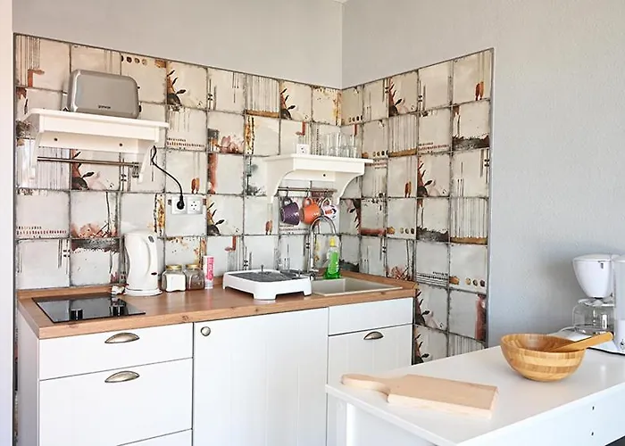 ゲストハウス Tanya-apartments And フヴァル