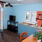 Tanya-apartments And 3* Χβαρ