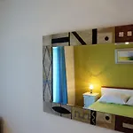 Tanya-apartments And Πανσιόν 3*