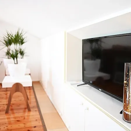 Πανσιόν Tanya-apartments And