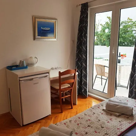 Tanya-apartments And