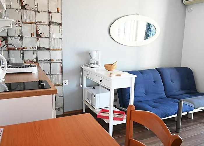 Tanya-apartments And Gasthof