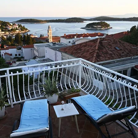 Tanya-apartments And 3*