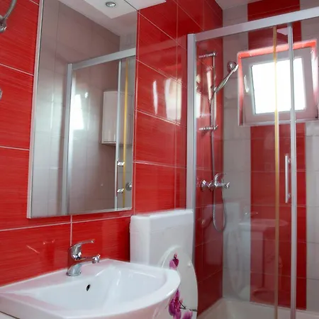 Tanya-apartments And Hvar Town