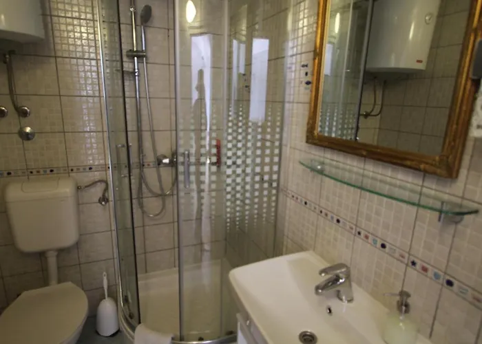 Vendégház Tanya-apartments And 3*