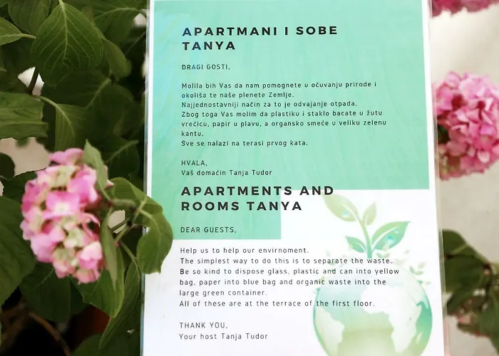 Tanya-apartments And Hvar Town